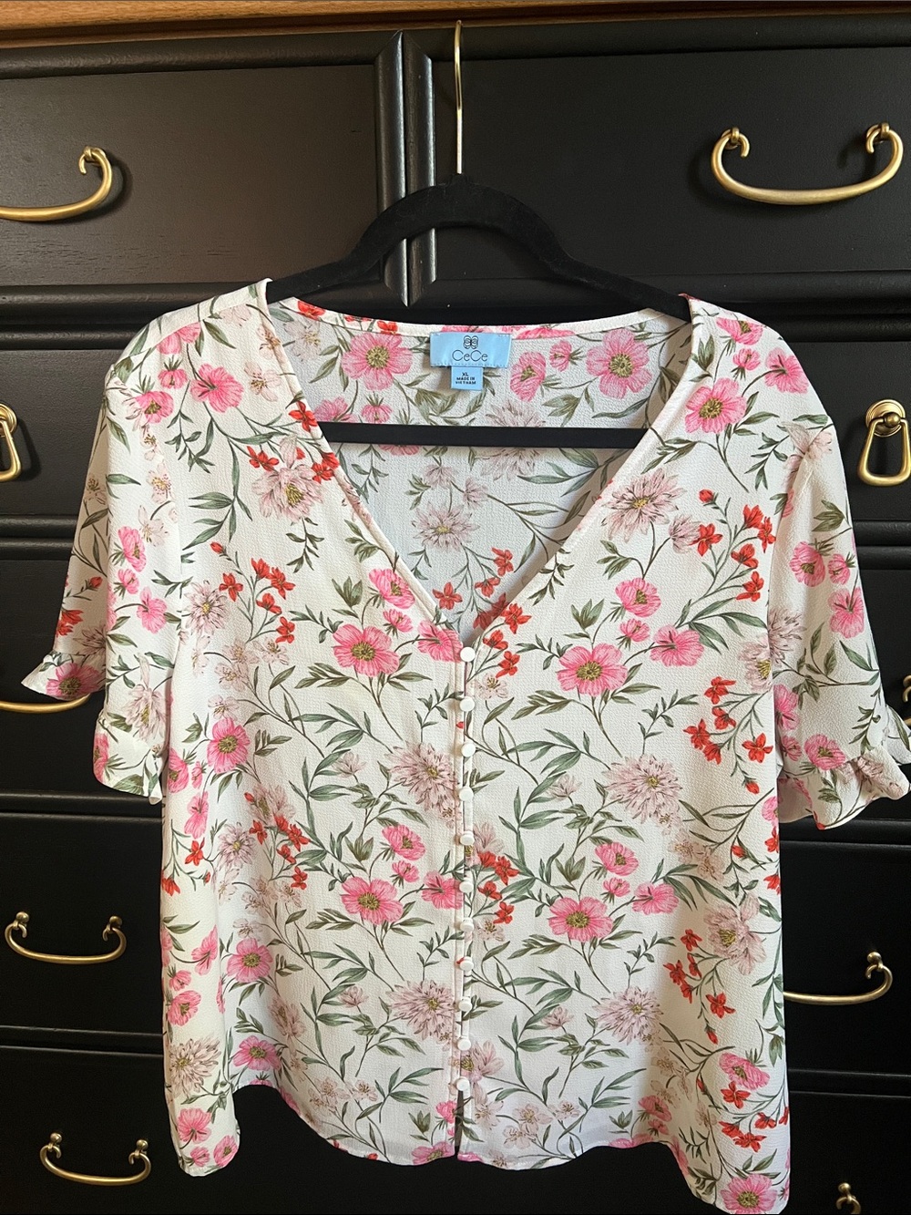 CeCe Pink and Cream Floral Button-Front V-Neck Blouse